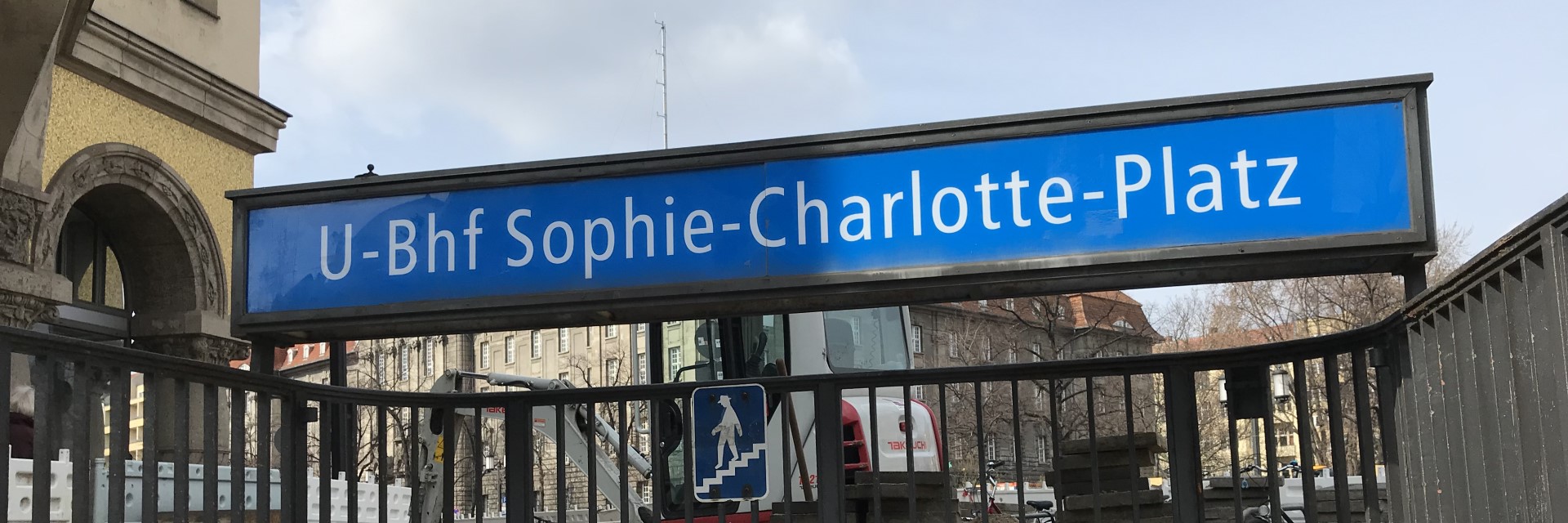 U-Bhf. Sophie-Charlotte-Platz